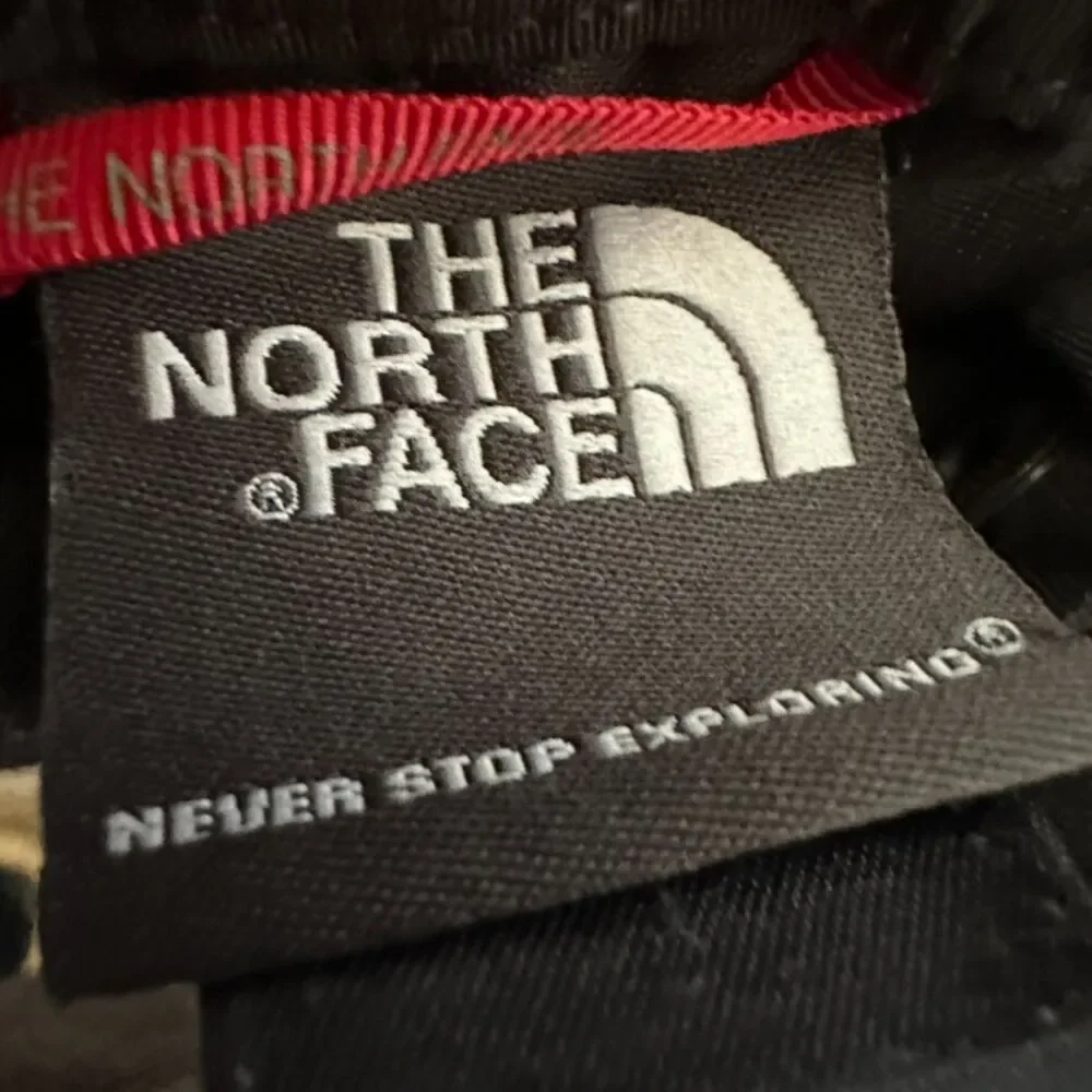The North Face Convertible Pants Men's L Short Gray‎ 7 Pockets Outdoors